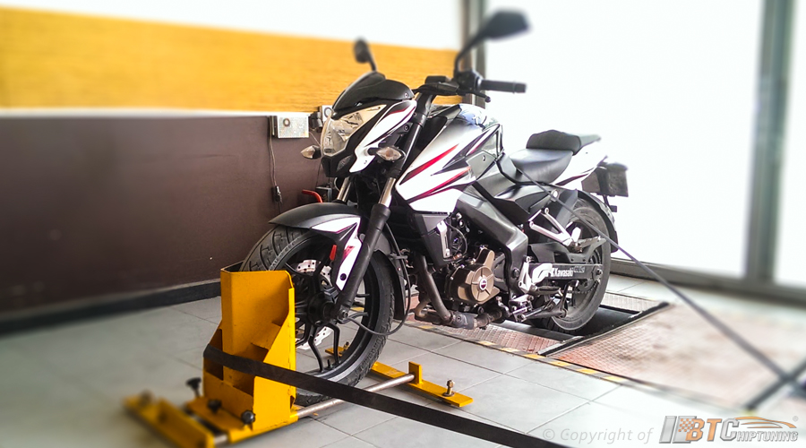 Bajaj Pulsar 200NS _BTChiptuning® + RPM Limit OFF Uygulaması